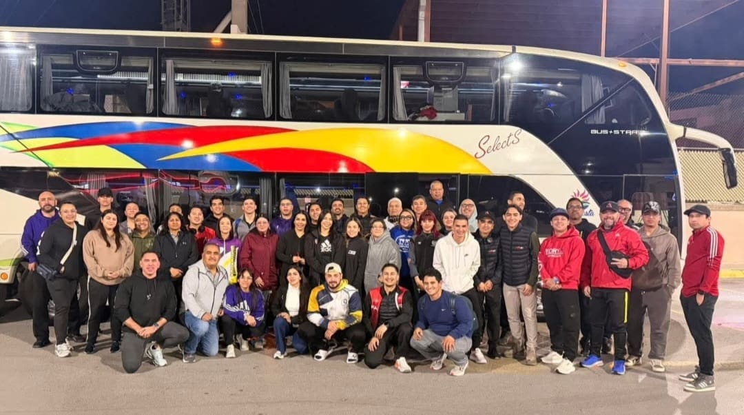 Continuan preparándose entrenadores de Taekwondo
