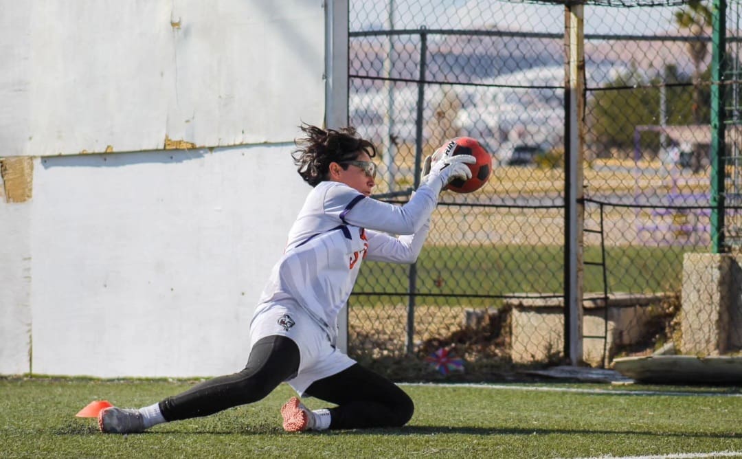 Adelitas se alistan para el Estatal Universitario de Futsal del IMSS