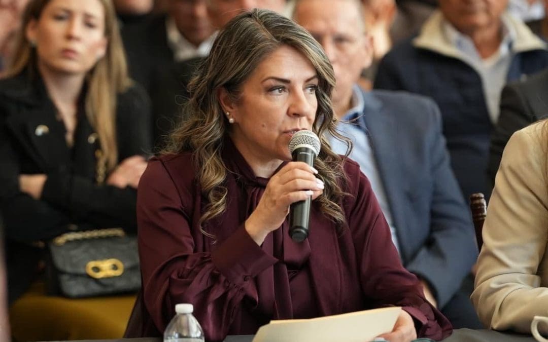 Rosana Díaz propone endurecer penas por maltrato animal en Chihuahua