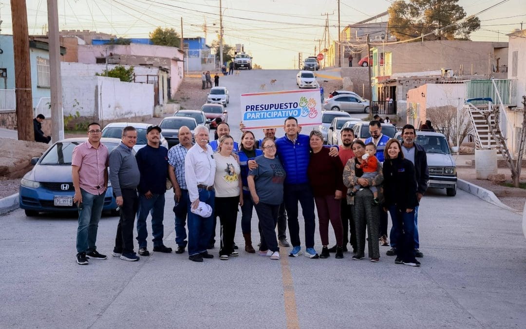 Estrenan pavimentación en la colonia Popular
