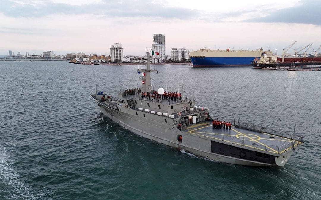 México envía víveres a Cuba a bordo de dos buques de la Armada