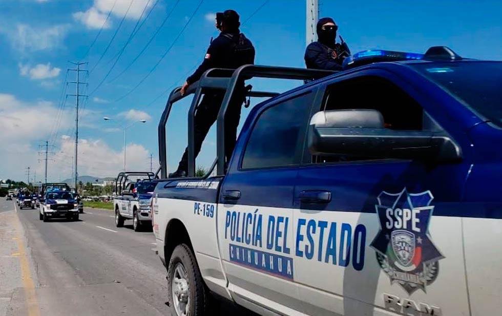 En operativo de búsqueda en Madera, detienen a policía municipal por portación ilegal de arma