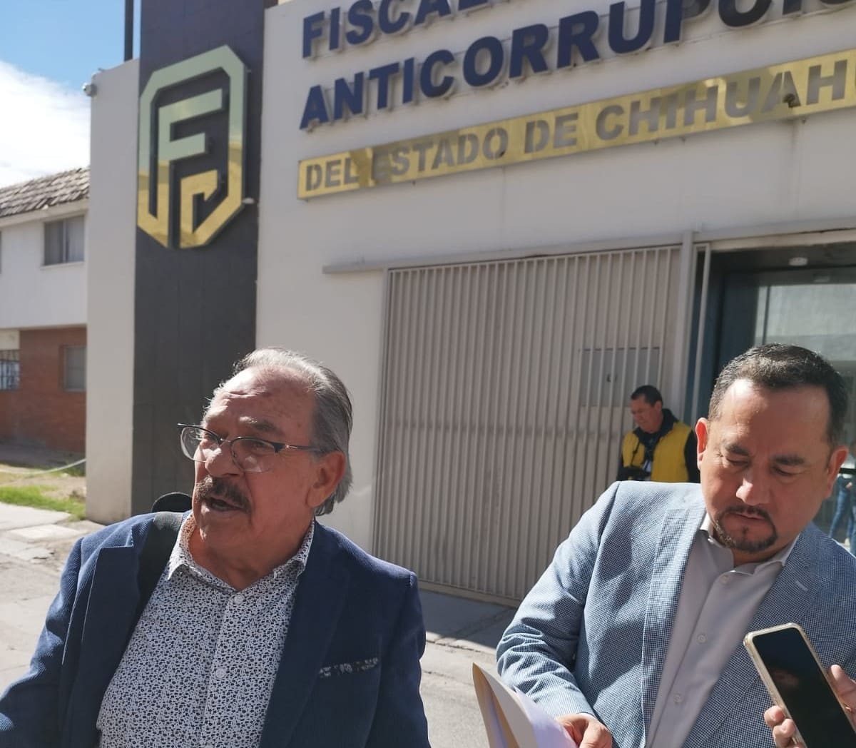 Renta de bienes de Aras habría generado más de 1 mdp mensuales para la FGE: abogados de defraudados