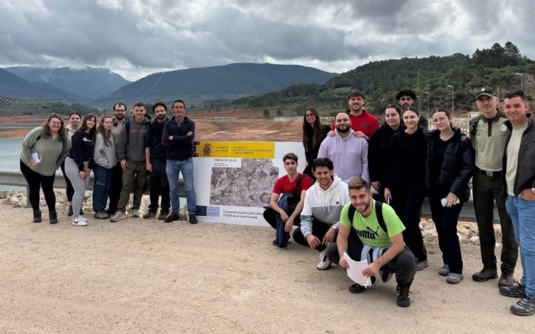 Estudiante de Ecología de la UACH realiza estancia académica internacional en España