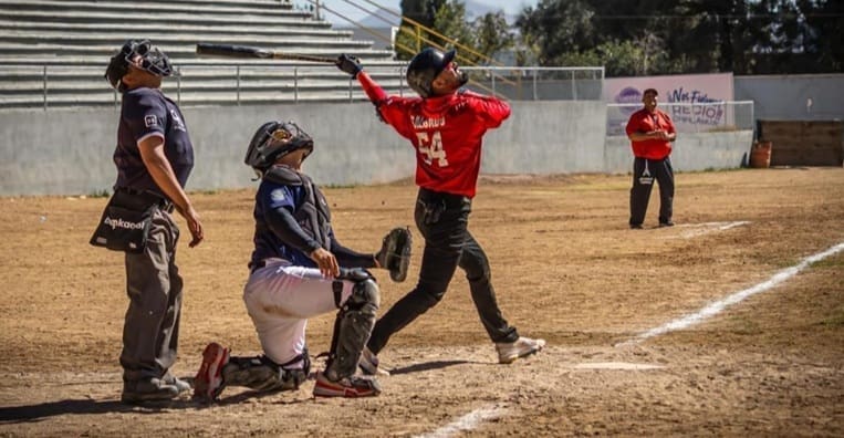 Joyerías Torres y Soles lideran el Regional de Beisbol 2026