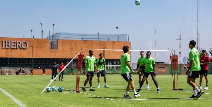 Bravos entrena en la Ibero campus Santa Fe para enfrentar al Toluca