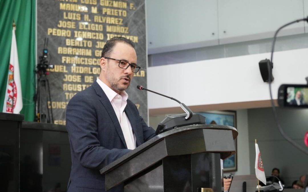 Propone blindar a automovilistas ante daños por baches