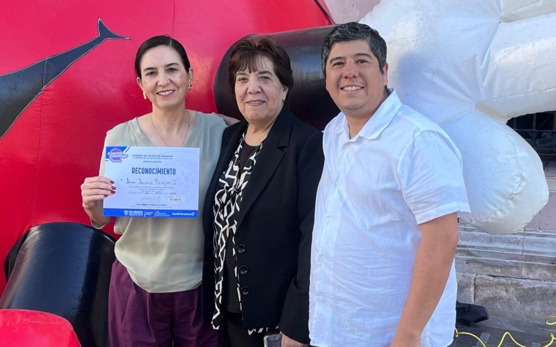 El regidor Adán Galicia ayuda a promover la donación de sangre