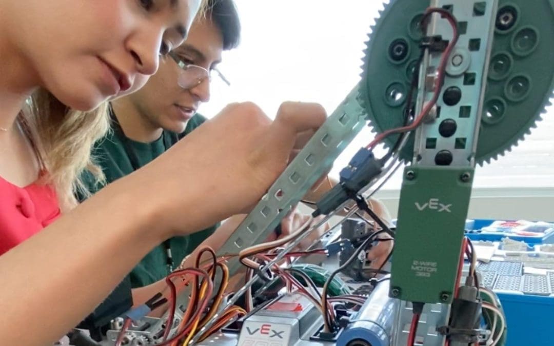 Invita el DIF estatal al curso de Robótica en el Museo Semilla; luego abrir un club de robótica infantil