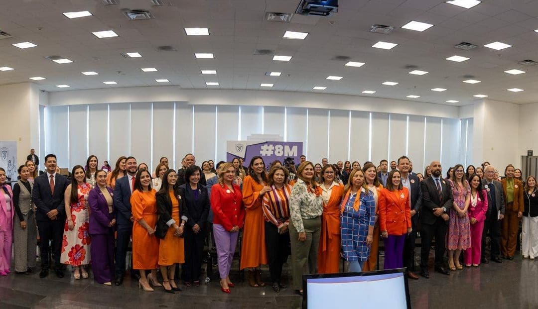 Disertan temas como linchamientos mediáticos contra candidatas