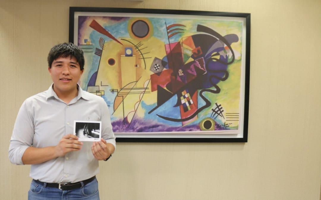 De la ingeniería a la fotografía: alumno de UACH llega a exposición mundial