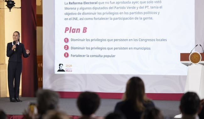 Presenta Sheinbaum Plan B de Reforma Electoral; mantiene elección judicial para 2027