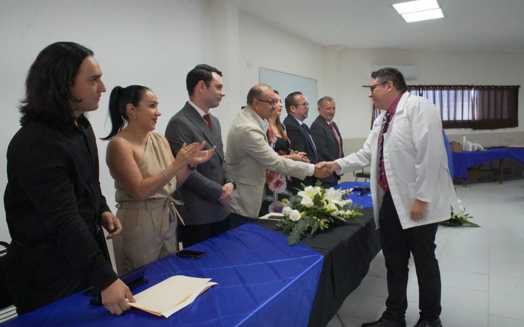 Primera generación de psiquiatras se gradúa en el Hospital de Salud Mental de Chihuahua