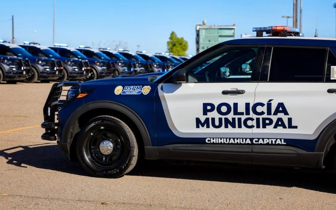 Entregan 46 nuevas patrullas a la Policía Municipal