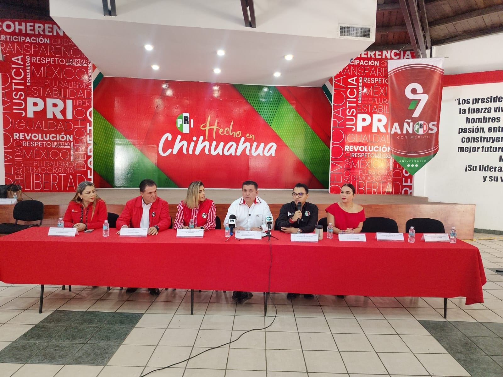 PRI Estatal llama a ser defensores del país ante fallas de la Federación; lanzan nueva campaña