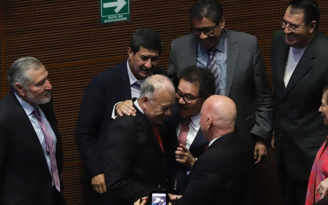 PT frena la reforma electoral de Sheinbaum; el Senado aprueba un Plan B