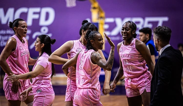 Adelitas supera a Fuerza Regia Femenil