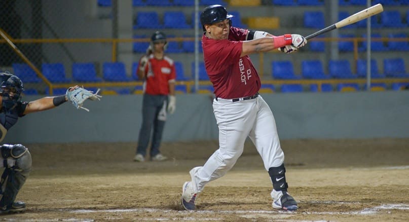 Joyerías Torres le pega al líder en Semifinales de la liga Regional de Beisbol