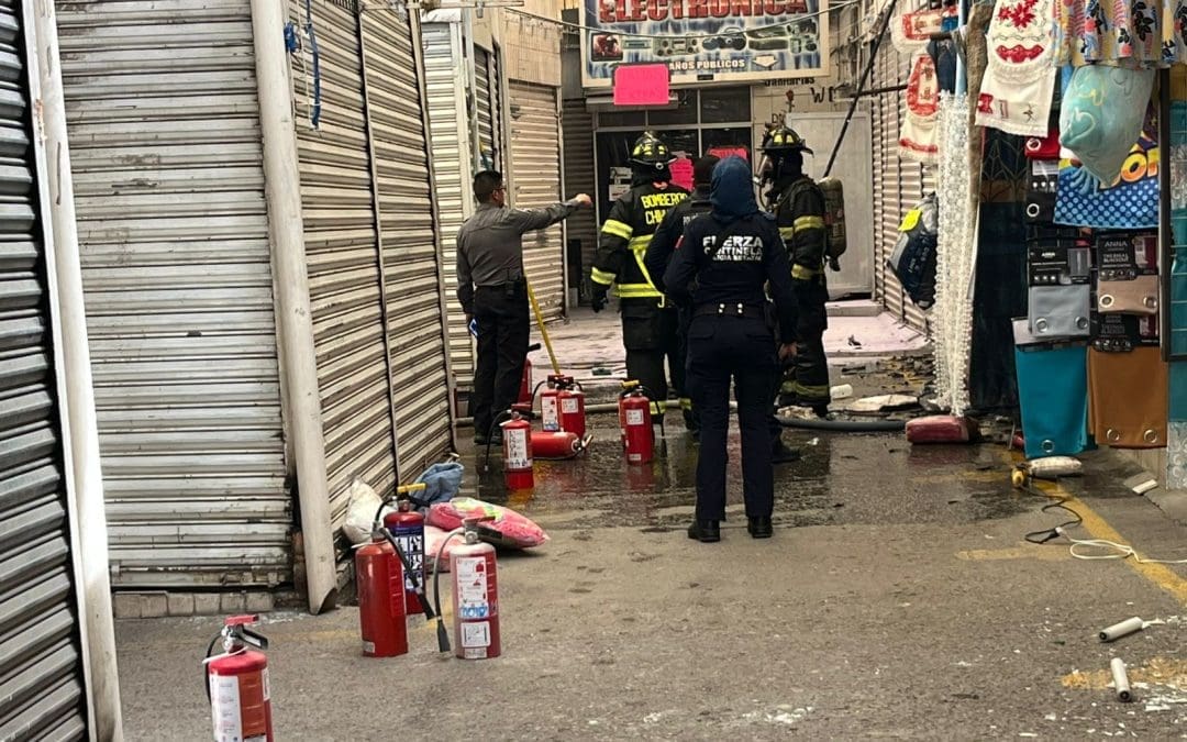 Reportan 2 heridos tras incendio en el Pasito