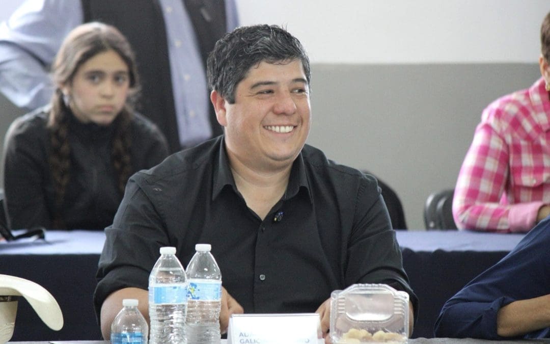 Reconoce Adán Galicia a los atletas de la capital dentro del marco del día internacional del deporte