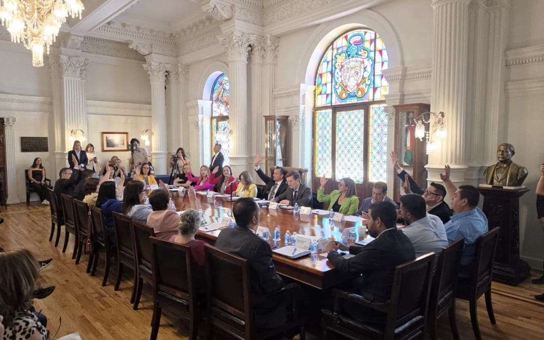 Aclaran regidores que no se cambian los nombres de las calles; se le adicionan a los existentes