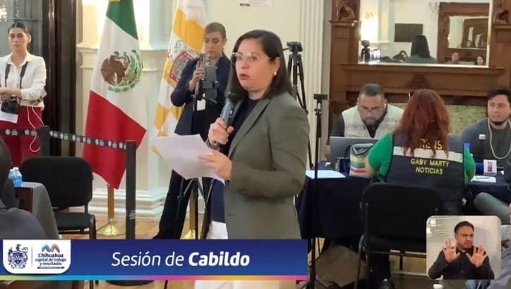 Ciudadanos en cabildo se pronuncian en contra sobre el cambio de nombres de calles y del tema del Reliz