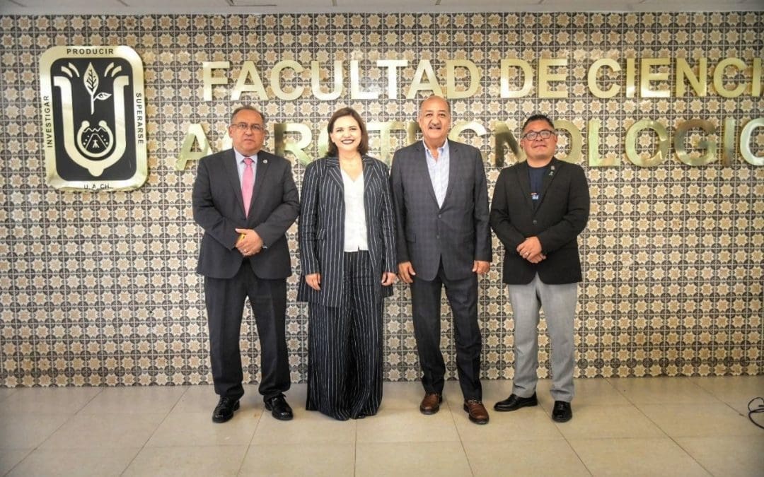 Firman UACH y Servicios Educativos del Estado convenio para mantener áreas verdes en Chihuahua