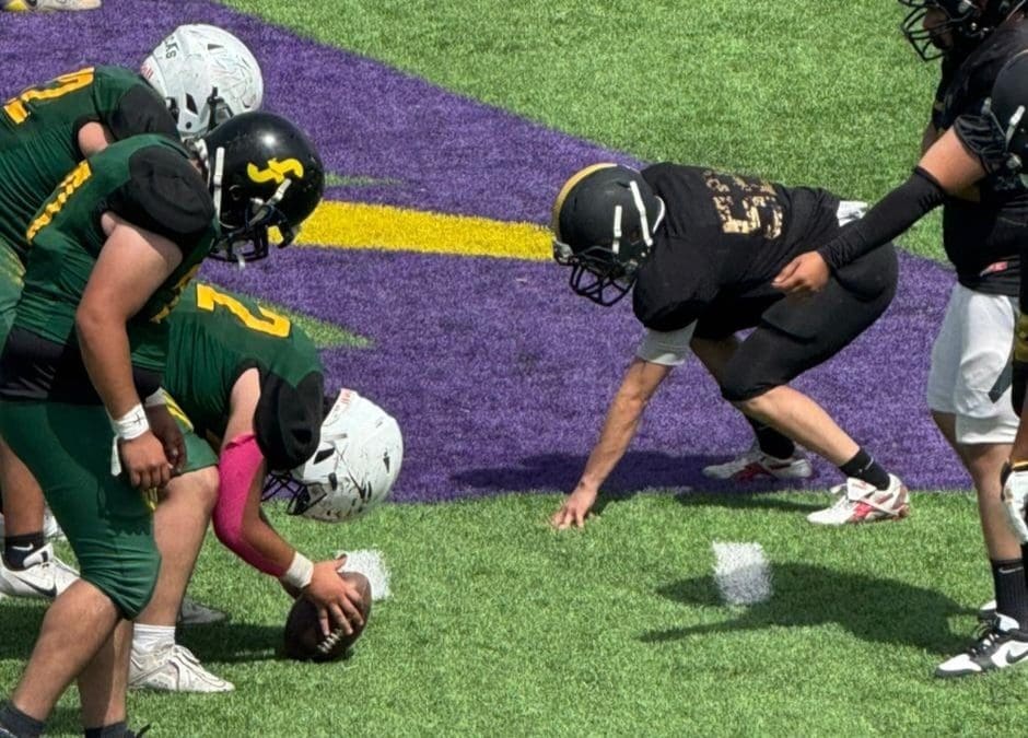 Comandan Apaches, Castores y Linces la Liga Universitaria de Fútbol Americano  8×8