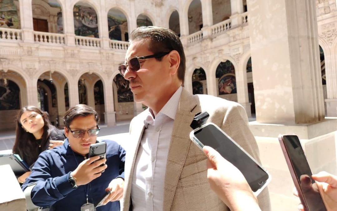 Advierte Granillo pérdidas económicas por bloqueos en carreteras; llama a autoridades a atender el problema