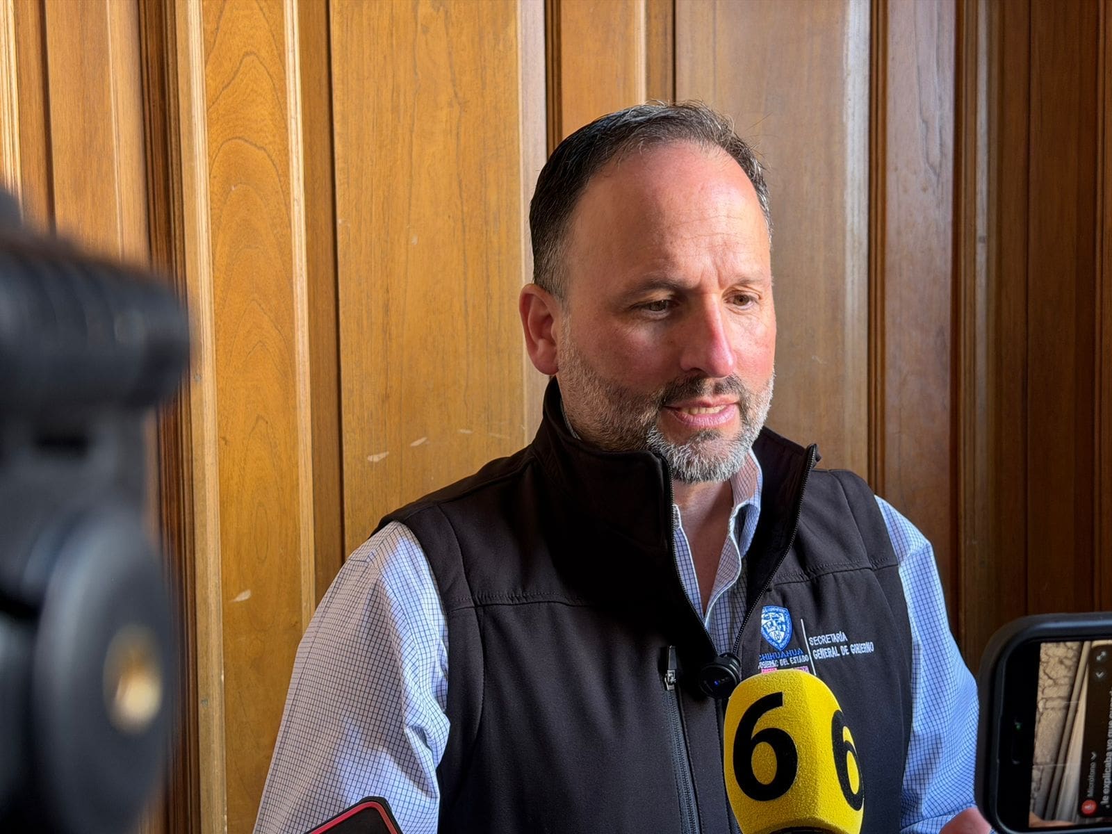 De la Peña afirma que reforzará su labor en el Gobierno tras reunión con Maru Campos