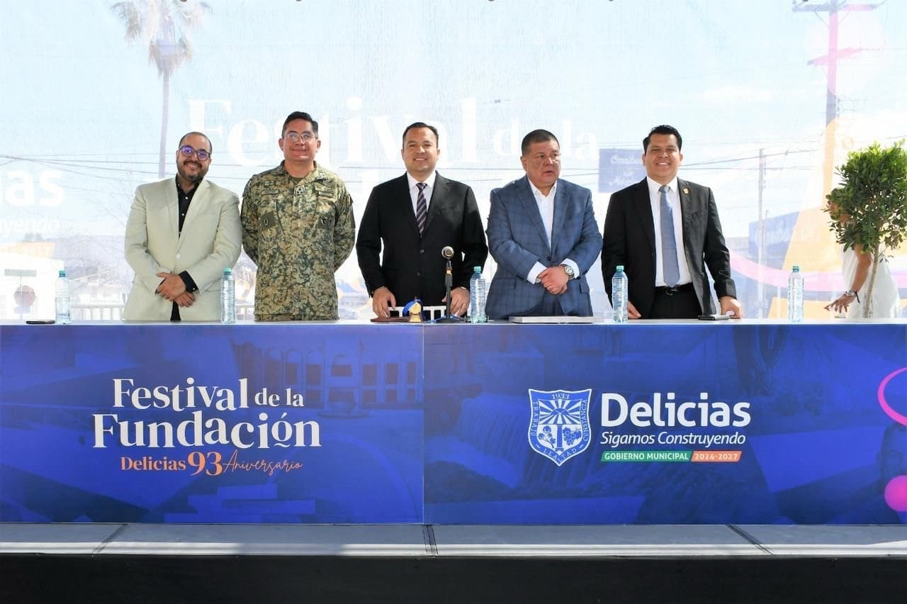 Reconocen a fundadores de Delicias en su 93 aniversario; destacan legado de Óscar Villalobos