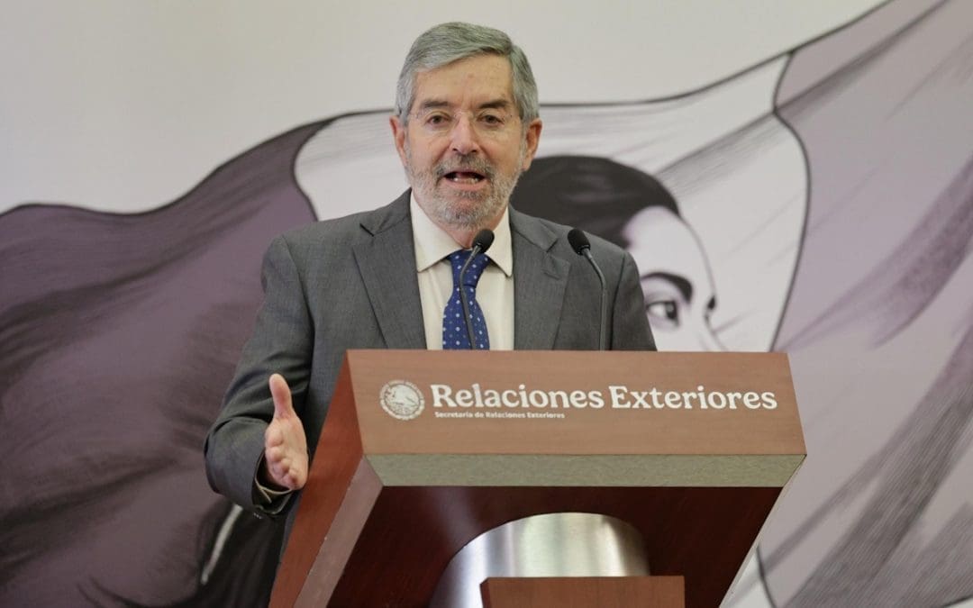 Renuncia Juan Ramón de la Fuente a la SRE; Sheinbaum propone a Roberto Velasco