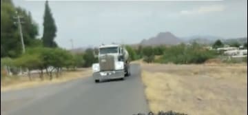 Denuncian presunta extracción irregular de agua de la Presa Chihuahua