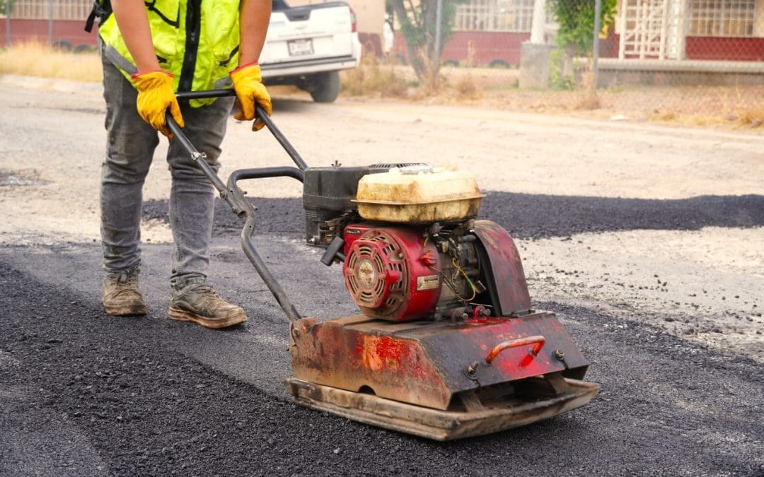 Taparon más de mil baches en la última semana