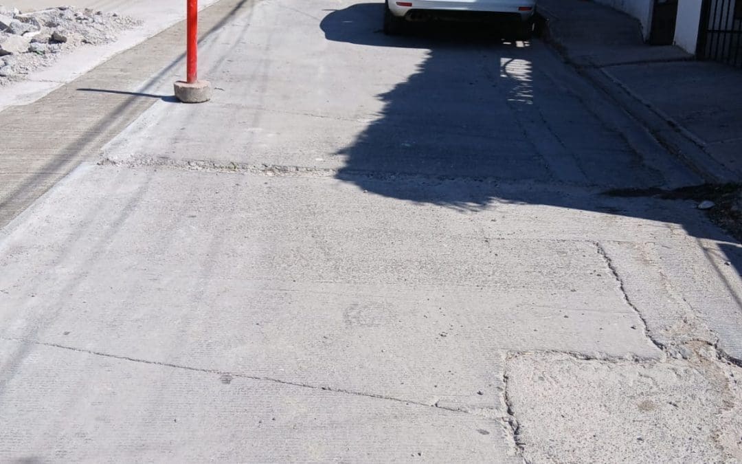 Vecinos denuncian retraso de obras en la colonia Diego Lucero