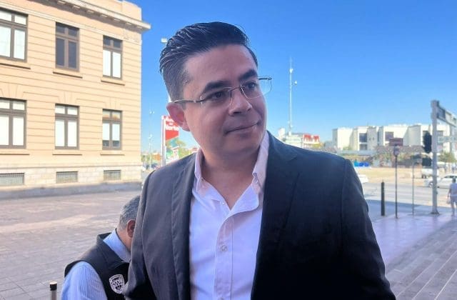 Usar la etiqueta de «candidato ciudadano» sin trayectoria real daña la confianza pública; Rafa Loera