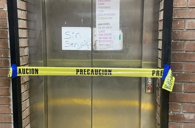 Otra vez fuera de servicio elevador en estación Catedral del Bowí; usuarios vulnerables, los más afectados