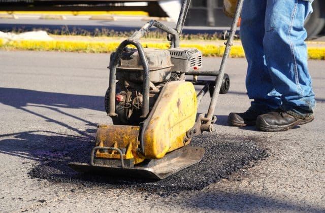 Reporta Obras Públicas mil 600 baches tapados durante esta semana