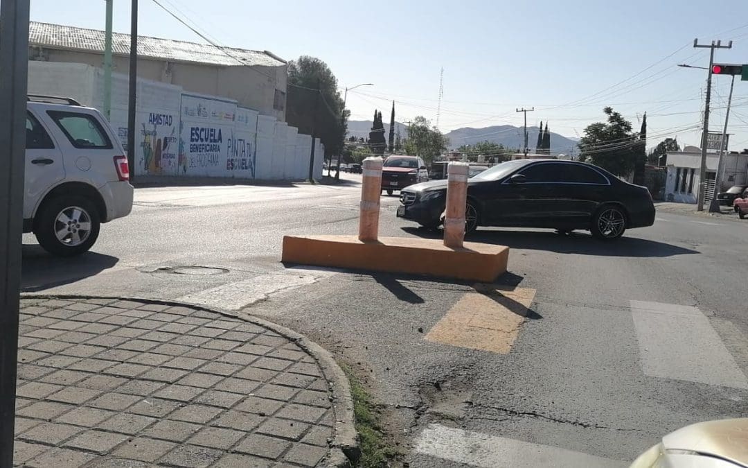Mejoran cruce peatonal en Juan Escutia y Tenochtitlan para reforzar seguridad escolar