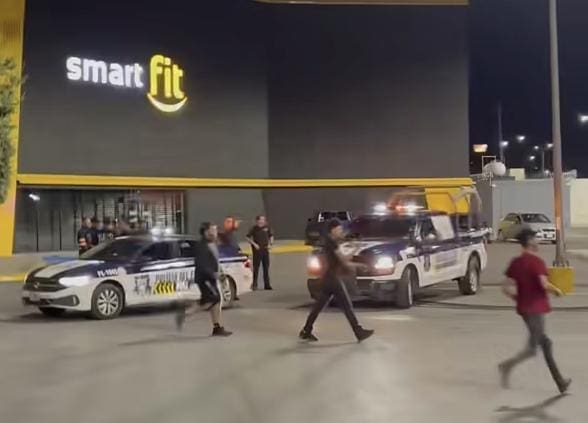 Detienen anoche a 4 «carrerosos» en plaza Sendero: Komaba