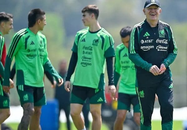 Mexico de buen ánimo ya piensa en dieciseisavos