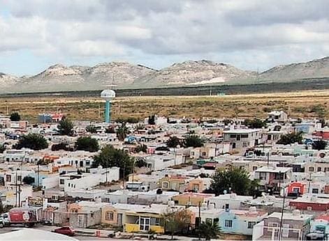 Punta Oriente; problemas de lotes baldíos