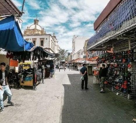 Comerciantes organizados a favor de peatonalizar más calles