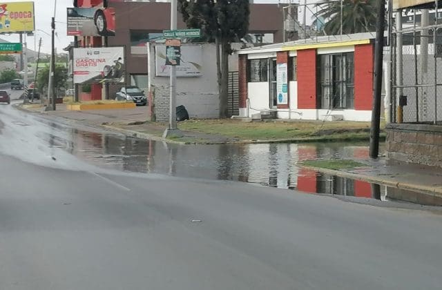 Lluvias dejan encharcamientos y problemas de movilidad en la capital