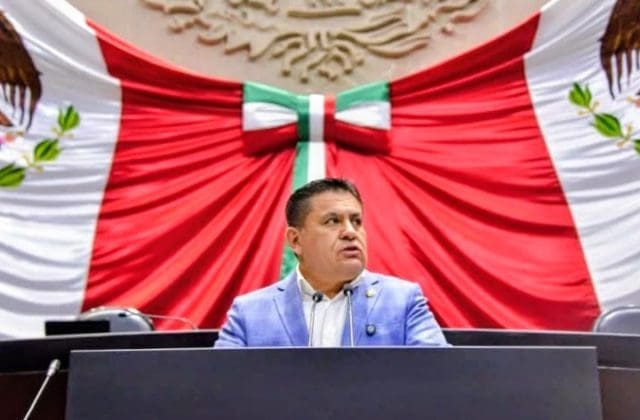 Impulsa Alex Domínguez alianza binacional para frenar narcóticos y drogas sintéticas