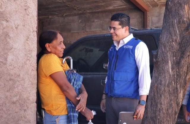 Durante 12 horas seguidas Rafa Loera recorrió el norte de la ciudad con Chalecos Azules