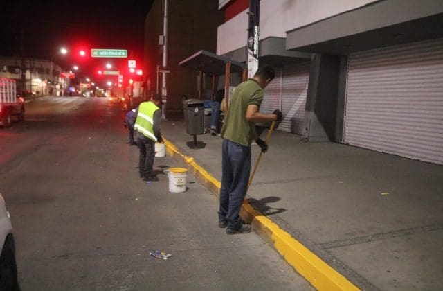 Refuerza municipio limpieza del centro histórico con operativo intensivo