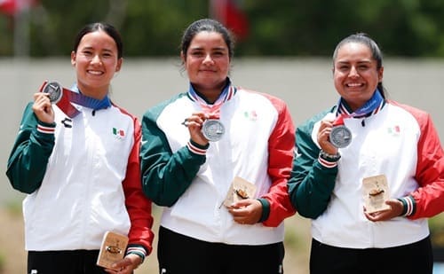 Llegan más metales para México en tiro con arco