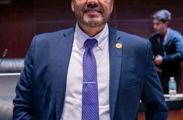 Juan Carlos Loera se inscribirá en Septiembre, como defensor de la 4T