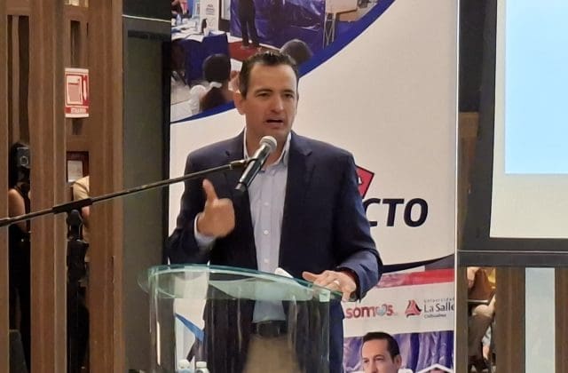 Reconoce Bonilla esfuerzo de emprendedores al entregar apoyos para fortalecer negocios